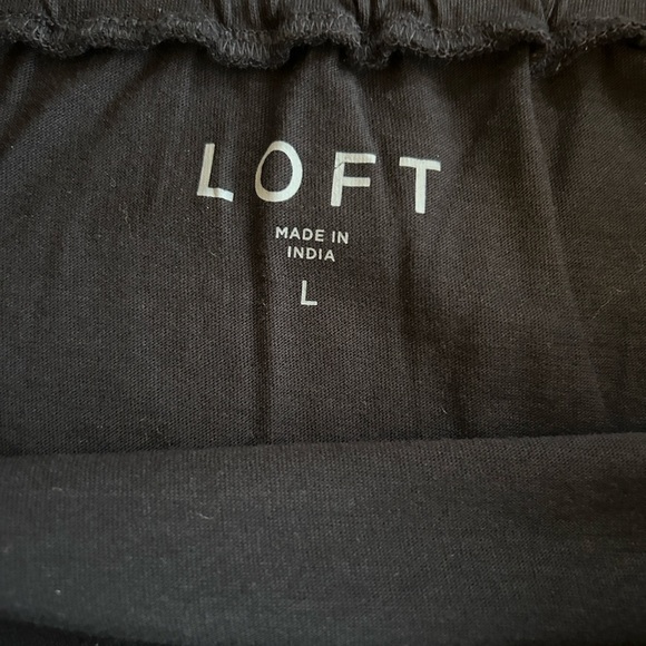 LOFT Black Off-Shoulder Top - Picture 4 of 6